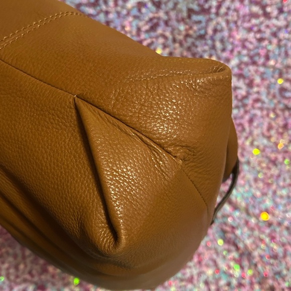 Micheal Kors Brown Leather Women's Bag - Picture 7 of 16